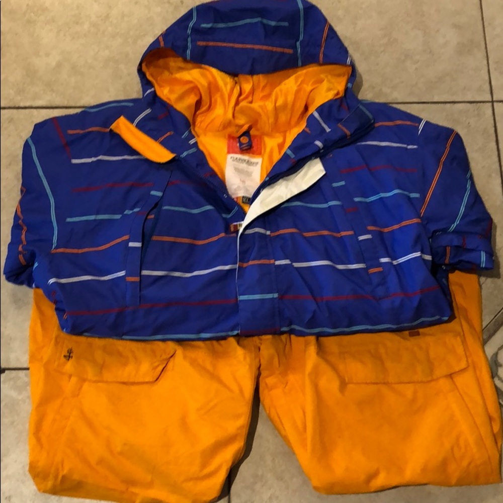 Men’s Four square Snowboard Jacket & Pants